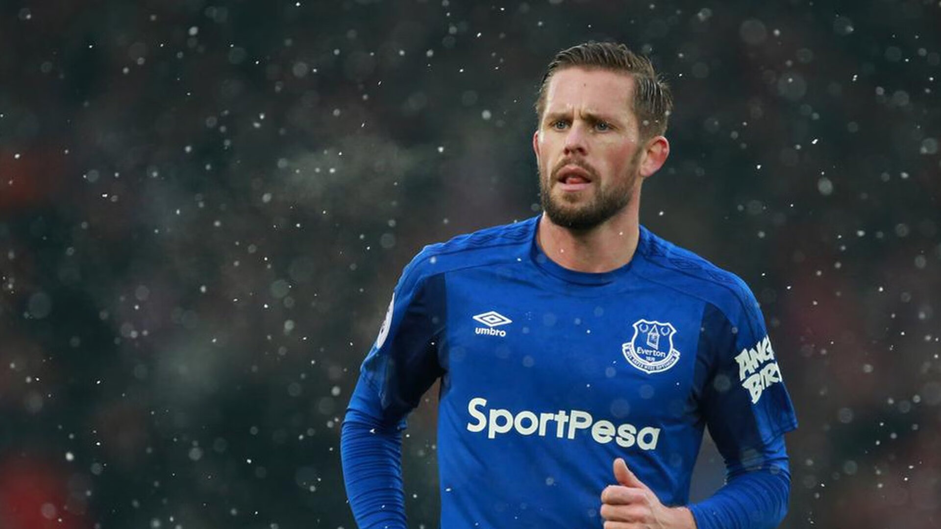 世界杯后主裁判首次接受专访 大方回应所有争议判罚